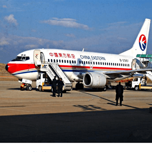 和田航空邮寄航空快运业稳步发展的原因是什么？